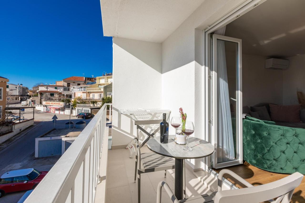 Apartman Ivandic Макарска Екстериор снимка