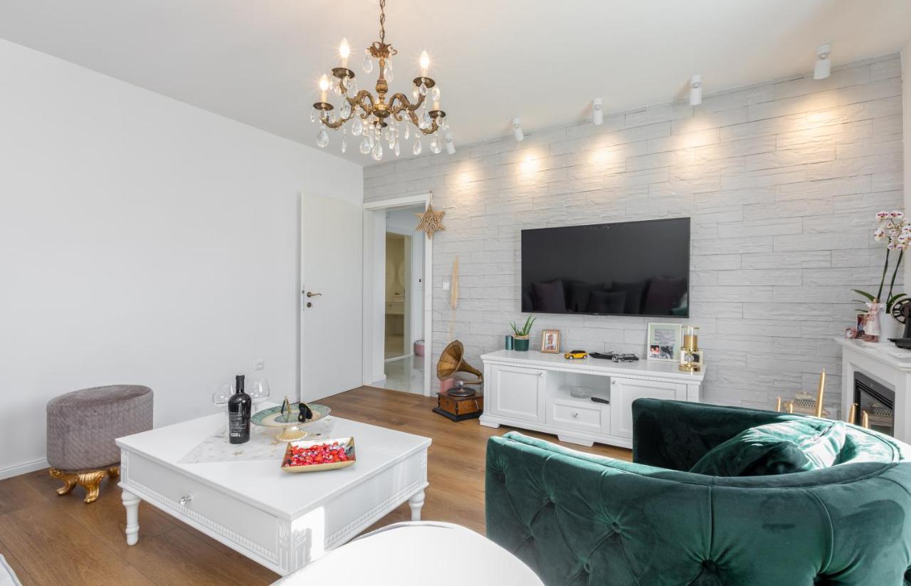 Apartman Ivandic Макарска Екстериор снимка
